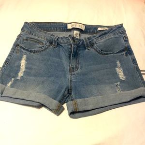 Kenneth Cole Reaction Jean Shorts